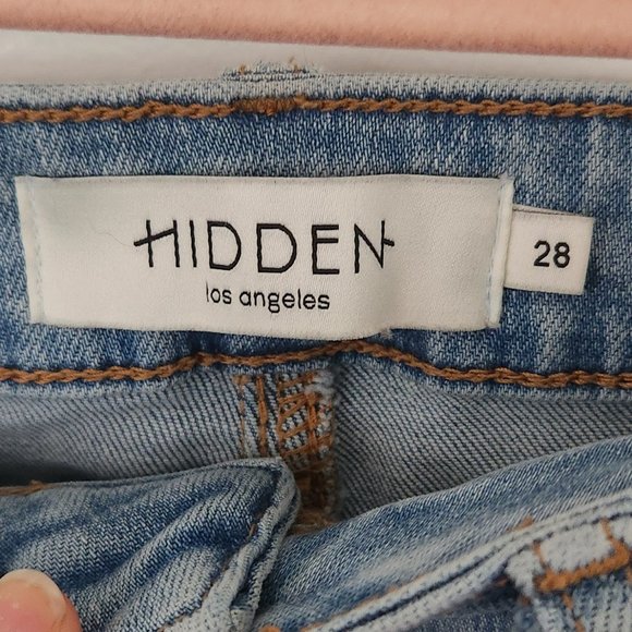 Cropped Flare in Light Wash - Picture 2 of 2